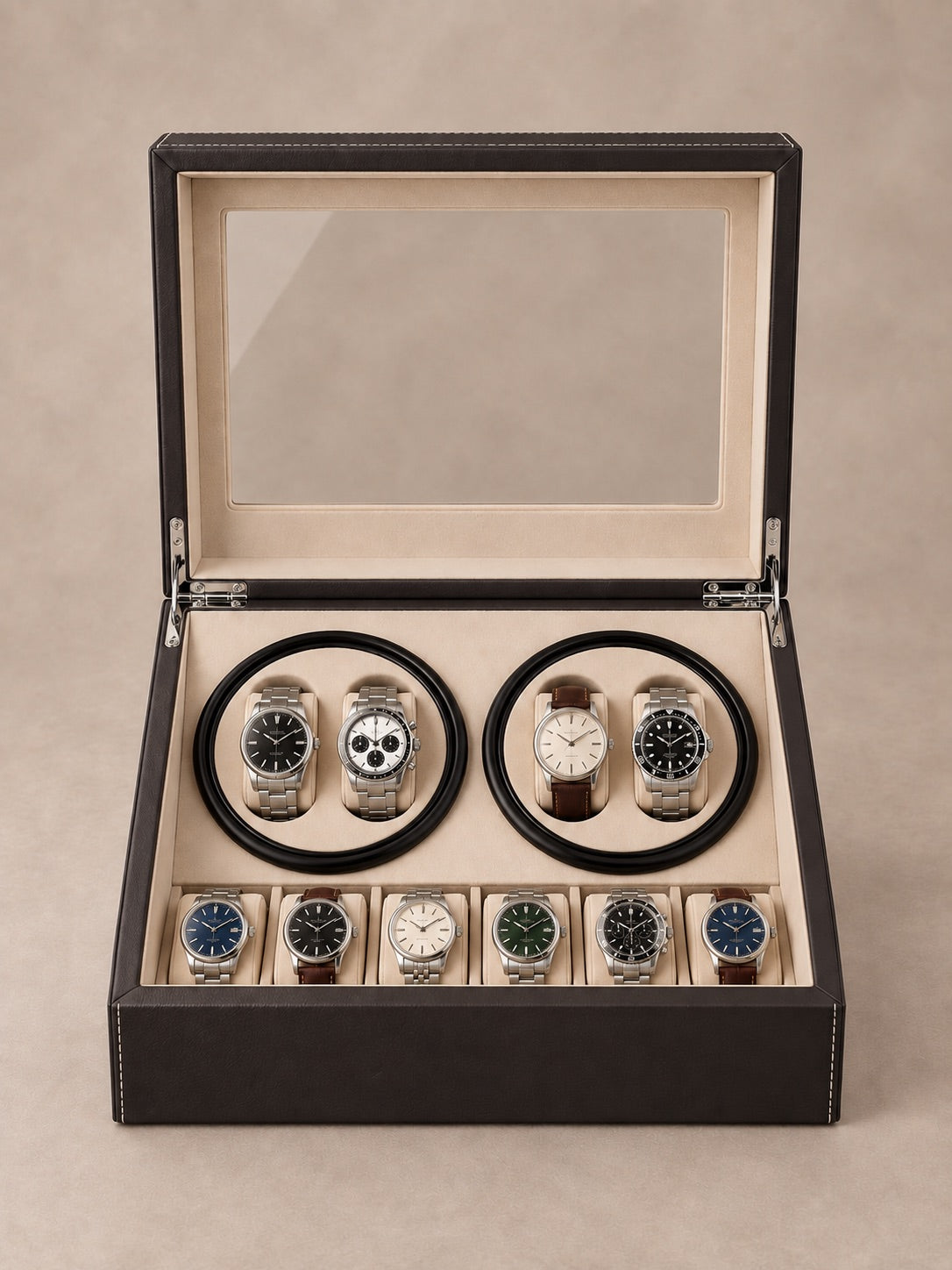 Remontoir Stanford 4 de face avec dix montres, revêtement sombre surpiqué